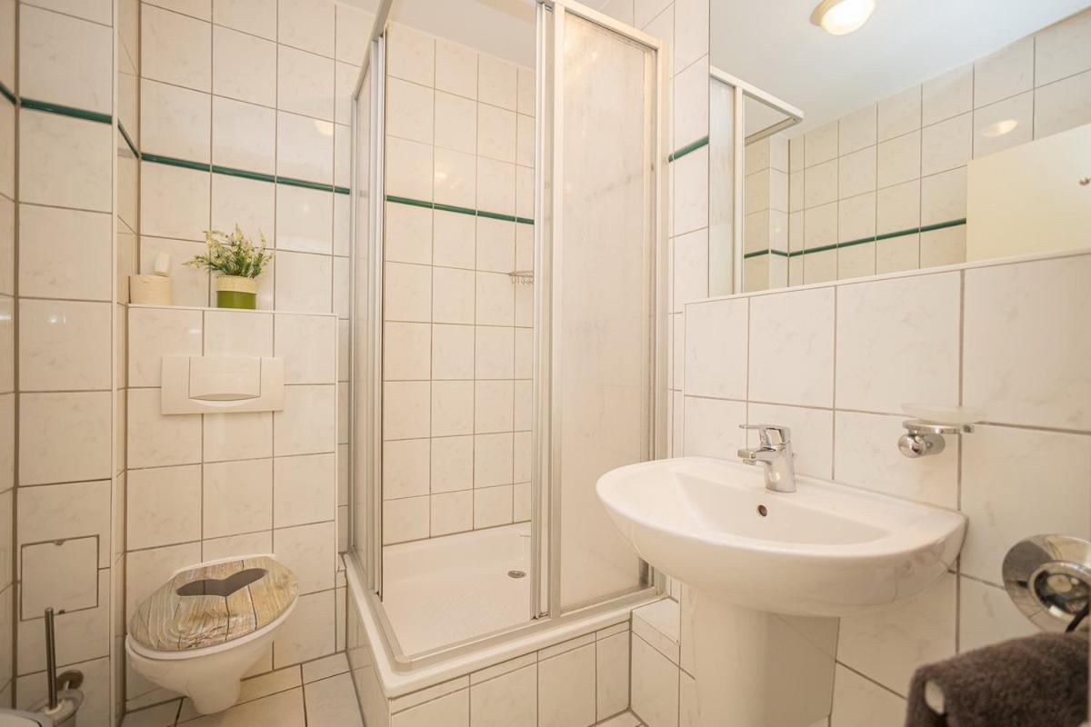 Studio 2 Im Eg Haus Stranddistel, Geschmackvoll Eingerichtete Ferienwohnung Fur 2 Personen In 青斯特 外观 照片
